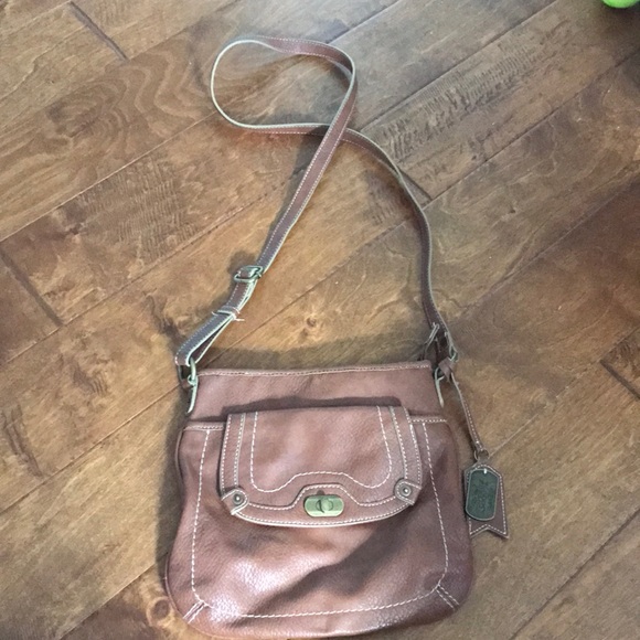Nine West Handbags - Nine West Leather Crossbody